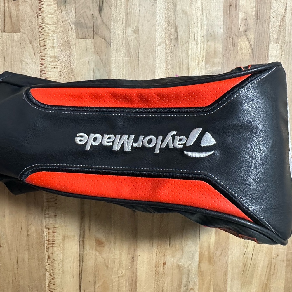 TaylorMade M5 Driver Headcover